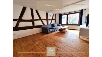 ***HeimeligesHäuschen***
Mit Küche, Scheune, kleinem Garten und Schuppen. Platz für Fünf.