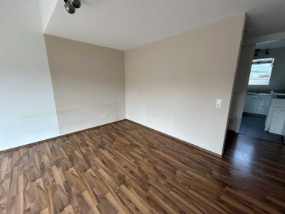 ruhige Penthouse-Wohnung Nähe Zülpicher Platz