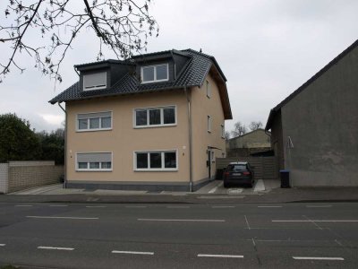 Doppelhaushälfte in Bergheim Zieverich, gehobene Ausstattung 160 qm Wohnfläche, 6 Zimmer