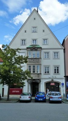 Ihr neues Zuhause mit 3 Zimmern und kleinem Balkon in der Altstadt
