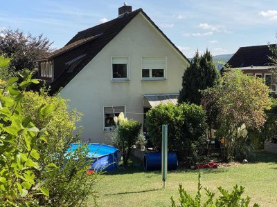 Teilvermietetes Mehrfamilienhaus in ruhiger Lage von Wehrda