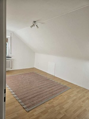 3-Zimmer-Dachgeschosswohnung in Hagenbach