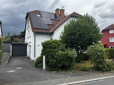 Großzügige Doppelhaushälfte mit Garten in ruhiger Lage von Bochum-Stiepel