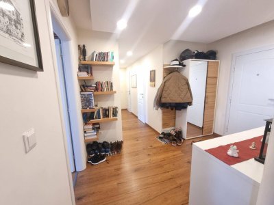 Schöne 4-Zimmer Wohnung mit Loggia und Lift in Aigen zu verkaufen