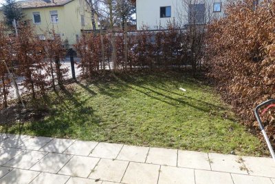 Provisionsfrei von privat: 2,5-Zimmer Wohnung mit Garten in Allach / Untermenzing Baujahr 2014