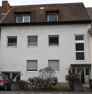 Ideal als Mehrgenerationenhaus mit 3 Wohneinheiten und einer kleinen Souterraineinheit