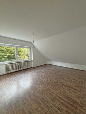 4225 - Renovierte 2-Zimmerwohnung in Stutensee-Büchig!