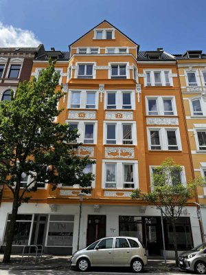 Drei-Zimmer Wohnung mit Einbauküche/ Dusche und Badewanne/ Citylage
