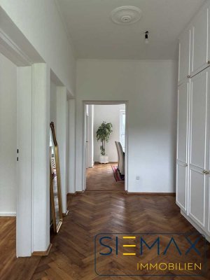 +++Altbaujuwel am Englischen Garten+++ 4-Zimmer-Wohnung mit Balkon in Schwabing