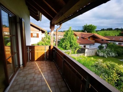 Schöne und modernisierte 3-Zimmer-Wohnung mit Balkon in Roßhaupten