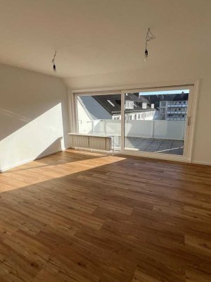 Frisch saniert: 4 Zimmer, Südbalkon & Garage in Toplage Schwachhausen - provisionsfrei