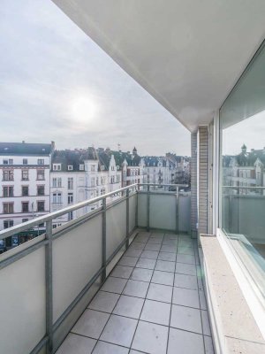 NEW*Paul & Partner* TOP RENOVIERTE 2 ZIMMER-WOHNUNG AUF DER DOTZHEIMER-AVENUE!