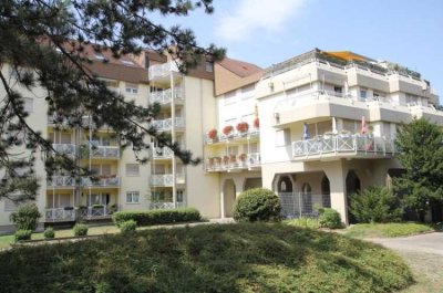 Gepflegte 1,5-Zimmer Wohnung mit Balkon, Einbauküche und  Tiefgaragenstellplatz, Karlsruhe Weststadt