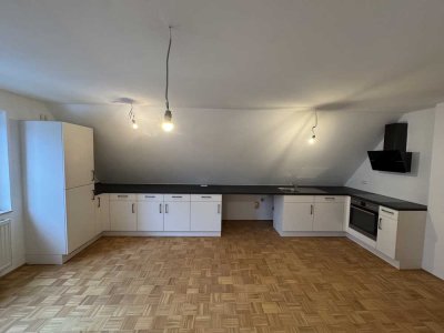 4-Zimmer-Maisonette-Wohnung | ca. 114 m² | Ruhige Sackgasse | Kernsaniert