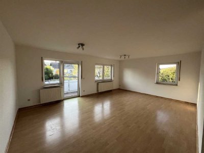 helle 4-Zimmer-Wohnung mit viel Platz und Balkon in ruhiger Wohnlage von Werbach