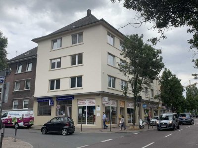 moderne und helle 2 Zimmer Wohnung (65m²) Nähe Krayer Markt