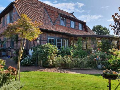 Wunderschönes Landhaus mit einem Ferienhaus  unweit der Aller 465.000 € - 208 m² - 7.0 Zi.