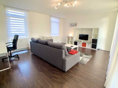Möblierte 2-Zimmer-Wohnung mit Balkon und Stellplatz in Ludwigshafen Nord/Hemshof