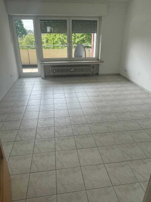 3 Zimmer-Wohnung mit Balkon