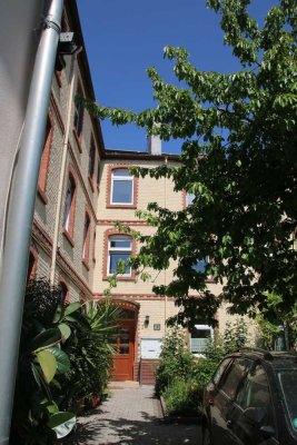 Vollmöblierte 1-Zimmer-Wohnung in Schlossparknähe, Wiesbaden-Biebrich