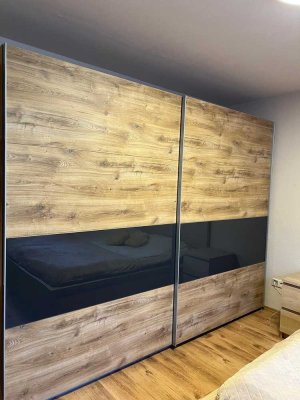 Nachmieter für helle und frisch renovierte, saubere Souterrainwohnung ab sofort gesucht