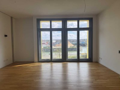 Loft mit Blick auf den Osthafen * 112qm * 2 Balkone * Einbauküche