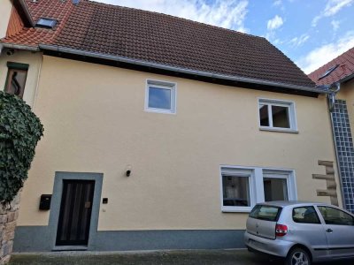 Modernisiertes Haus mit 3 Zimmern in Niederkirchen bei Deidesheim