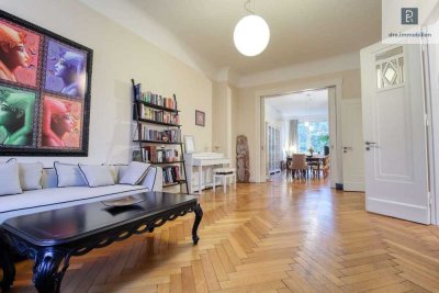 Gehobenes Wohnen im Altbau in großzügigen Räumlichkeiten // Düsseldorf Zooviertel