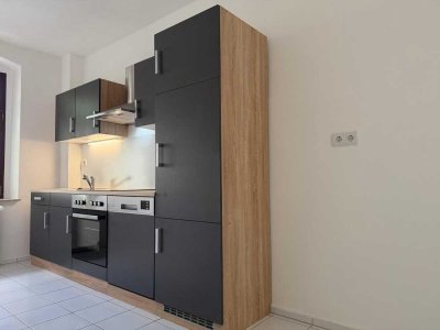 moderne 1 Raum Wohnung Einbauküche Erstbezug nach Sanierung zentral