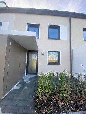 Neues Reihenmittelhaus (Erstbezug) mit 5,5 Zimmern in Eggolsheim-Bammersdorf