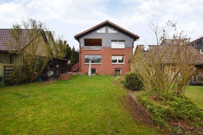 Gepflegtes Zweifamilienhaus auf großzügigem Grundstück direkt in Langelsheim!