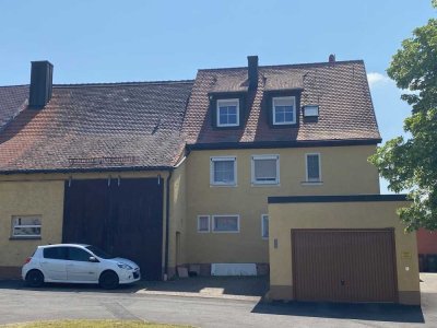 Wohnhaus mit 2 Wohnungen, Scheune und Garage in Schlüsselfeld OT Thüngfeld