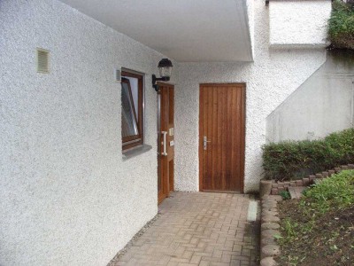 Schöne 2-Zimmer-Wohnung Einliegerwohnung mit separatem Eingang