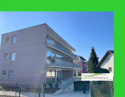 Lichtdurchflutete Terrassenwohnung mit großem Garten