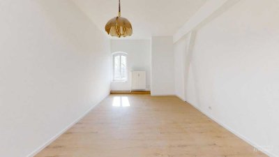 Frisch sanierte, moderne Wohnung mit viel Licht