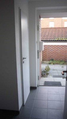 Schönes, geräumiges Haus mit 4 Zimmern in Hannover Bemerode, Garten, Stellplatz