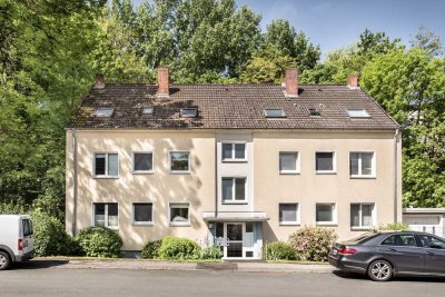 **Gemütliche Souterrainwohnung in Uninähe - Bad mit Fenster**