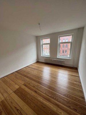 Schöne 2 Zimmerwohnung zwischen Schützenpark & Wilhelmplatz in ruhiger Seitenstraße