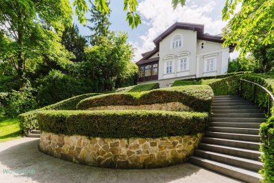 VILLA LEOPOLD – EIN HAUCH TOSKANA - EIN HERZ AUS STIL - EIN ZUHAUSE IN KLOSTERNEUBURG