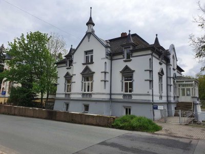 Großzügige 10-Zimmer Wohnung in Weida/Thüringen