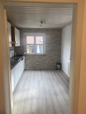 Schöne 3-Zimmer Wohnung mit Garten