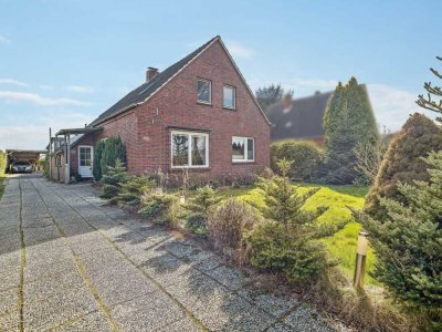 Großzügiges und teilsaniertes Einfamilienhaus in grüner Lage von Wiesmoor-Hinrichsfehn