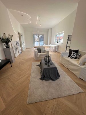 Letzte WE* -Begehbare Garderobe,Bad en Suite, Offene Küche mit Loggia, Fischgrät Parkett