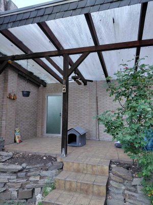Gut geschnittene EG-Wohnung mit optionaler Garage und eigenem Garten! Jetzt Chance ergreifen.