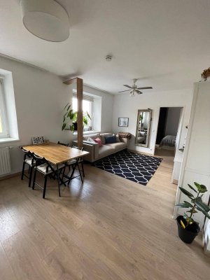 Nachmieter*in für schöne 2-Zimmer-Wohnung in Krems gesucht (möbliert) – ab 1.9.