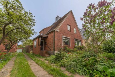 Handwerkertraum in Kiel: Doppelhaushälfte mit viel Potenzial – verwirklichen Sie Ihr Familienheim