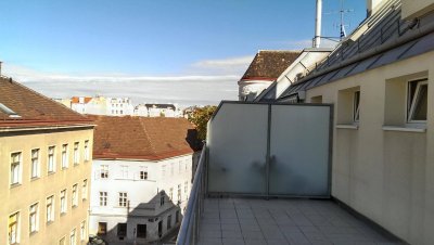 Helle, generalsanierte Single-Wohnung mit großer Dachterrasse (23qm) in Top-Lage am Naschmarkt - PRIVAT