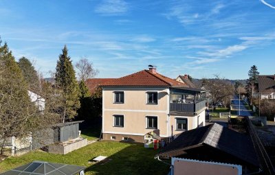 Großzügiges Familienhaus rd. 234 m² Wnfl. mit 1.446 m² Grundstück &amp; großem Entwicklungspotenzial!