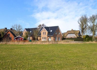 Großes Einfamilienhaus in ruhiger Lage