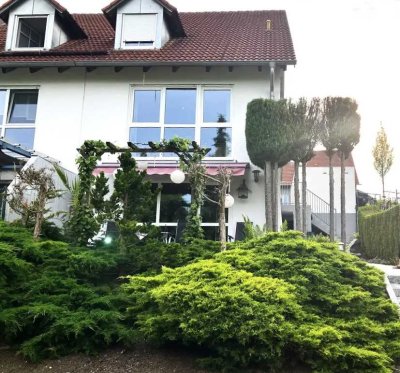 Gepflegtes 4,5-Zimmer-Reiheneckhaus in Landshut Moniberg/Vogelherd